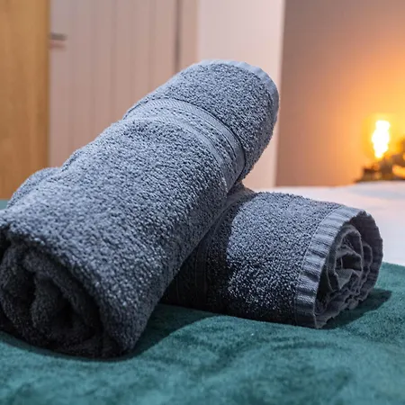 Modern 2br 2bath Parking Apartamento